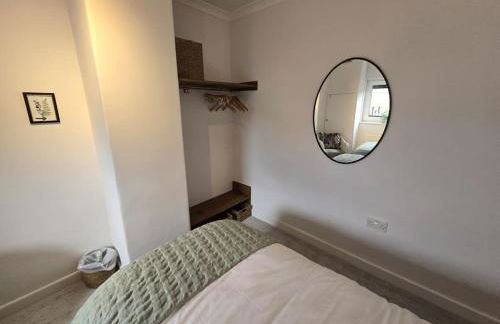 Free Parking, Outdoor Decking - Flanders Cottage - Foto 36