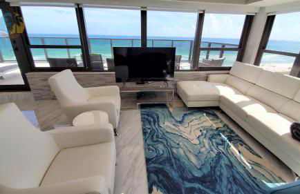 Luxury Beach Resort - HORA RENTALS - Foto 24