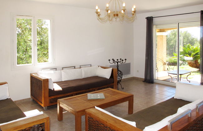 5 bedroom House in Carqueiranne with private pool and garden - Photo 7