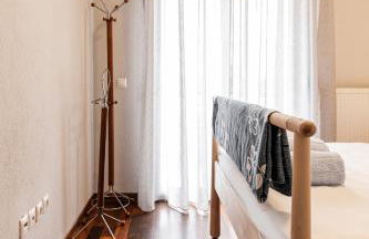 Spacious 3-bedroom apartment with WiFi, AC in charming Kalamaria - mountain view - Foto 72