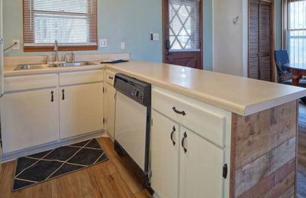 Hänsel and Gretel's Hideaway End Unit Parking! - Foto 16