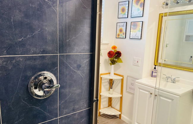 Modern Private Share Bedroom Bus stop to NYC - Foto 37