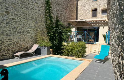 Chez Elia, pour les amoureux des vieilles pierres - Foto 11