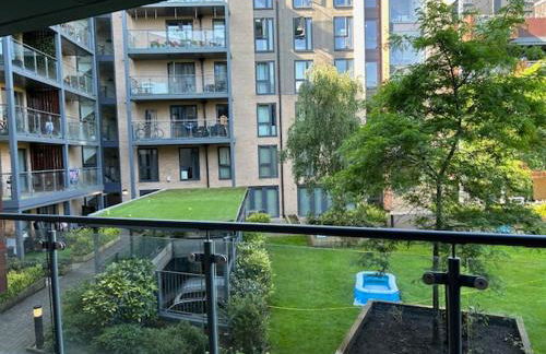 Three Bedroom Stylish London Apartment - Foto 25