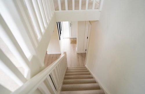 Spacious Family Stay Near the City - Foto 21