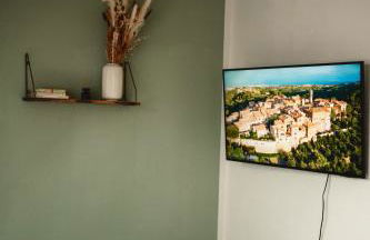 Zentrale & frisch renovierte Unterkunft am Bahnhof - Foto 3