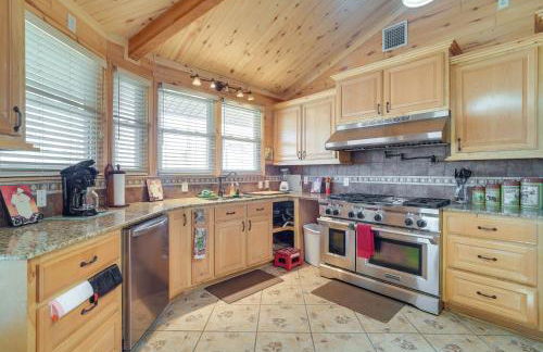 Fire Pit, Views Lakefront Toledo Bend Retreat! - Foto 8