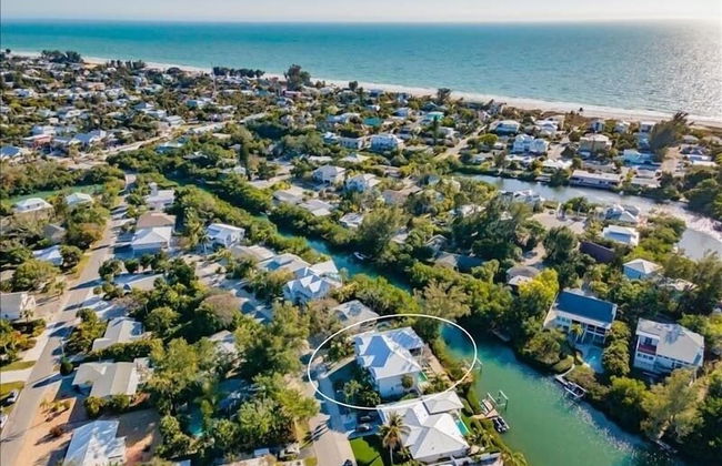 Our Great Escape 4 Bedroom Home by RedAwning - Foto 62