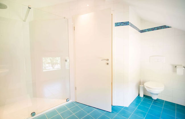 Luxurious Villa With Pool and Sauna, and Very Suitable for Culinary Workshops! - Foto 56