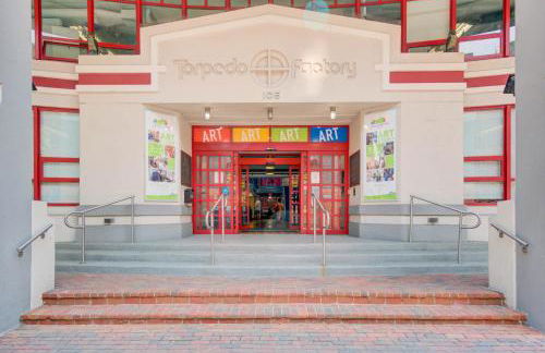 HEART of OLD TOWN Historic 2 BR Walk to KING ST - Foto 43