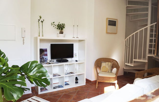 Apartamentos Los Patios de la Judería - Photo 65