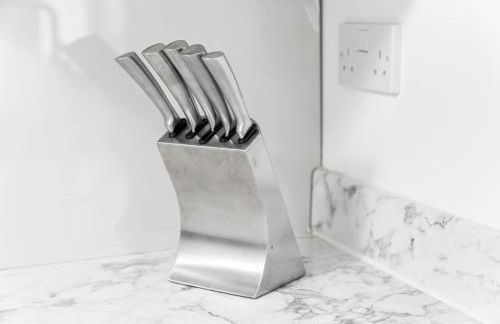 Stylish Apartment - Fast WiFi - Netflix - On Street Parking 1BR - Foto 21