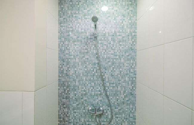 Cozy with Minimalist Style Studio Apartment Nine Residence - Foto 7