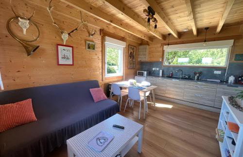 Chalet au calme avec terrasse sur belle propriété - Foto 16