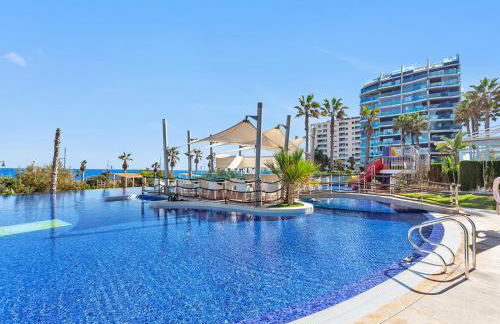 Luxury Penthouse with a Private Jacuzzi! - Foto 36