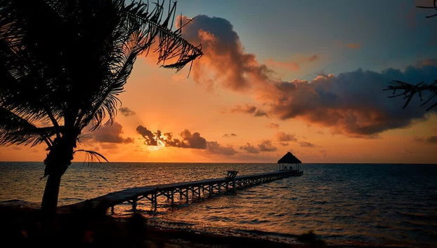 Beachfront Villa With Long Private Pier and Pool - Foto 4, Habitación