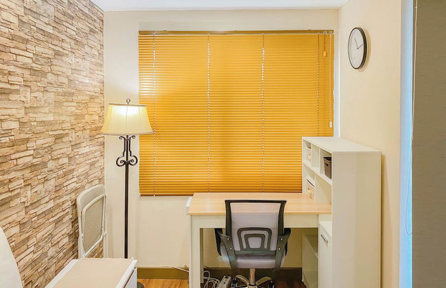 Minimalist and Cozy Studio LRT City Jatibening Apartment - Photo 21