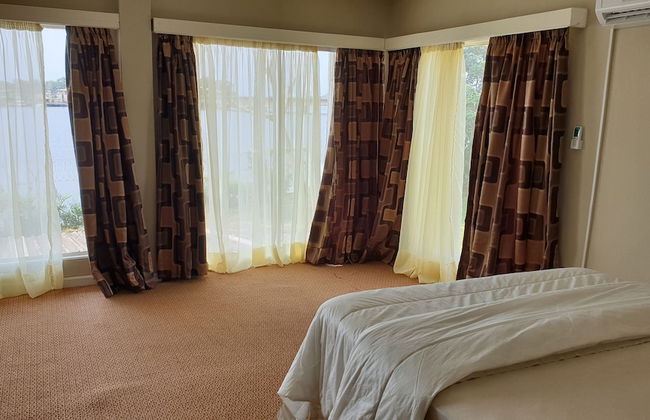 Riverside Resort Villas - Foto 2