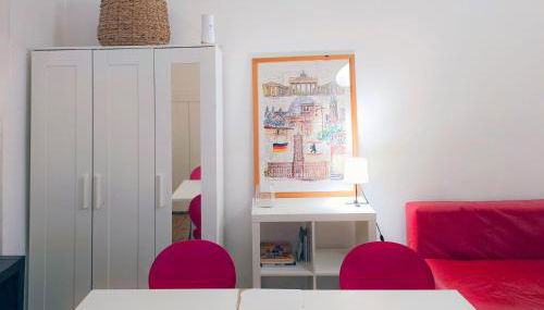 Typical Altbau in the heart of Berlin Wedding - Foto 3