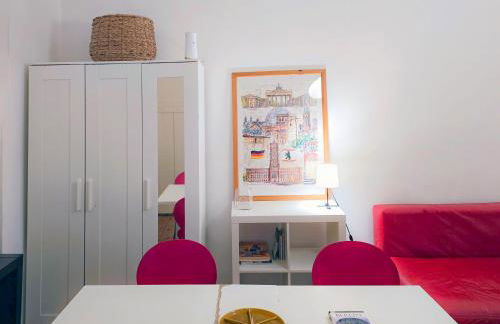 Typical Altbau in the heart of Berlin Wedding - Foto 3