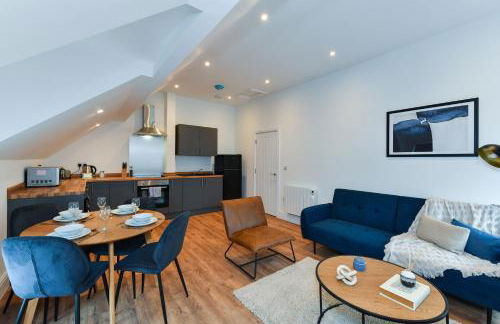 Stylish Two-Bed Home Near Nature & Transport Links - Foto 9