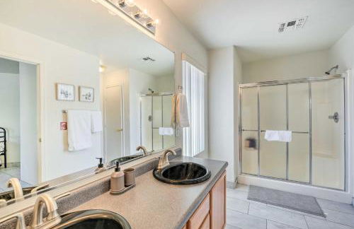 2 Mi to State Farm Stadium! Family-Friendly Home - Photo 18