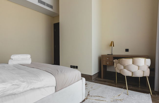 GLOBALSTAY. J One Tower Apartments - Photo 9