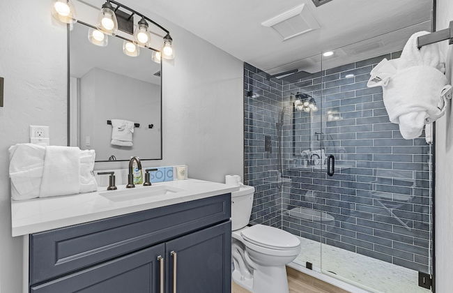 25840 Dolphin Way Of Hickory 204 2 Bedroom Condo - Photo 16