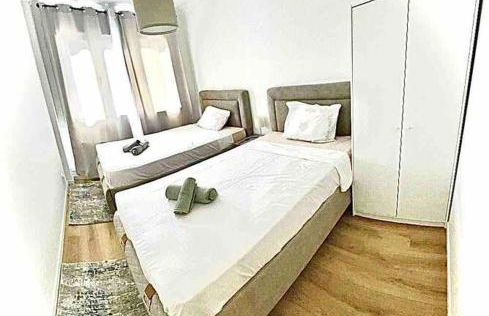Bel Appartement spacieux T4 avec 2 Parkings privée Gratuit - Foto 4