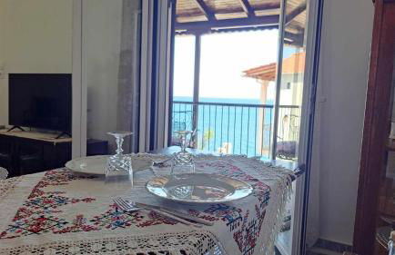 Heirlooms and Halos - Foto 26