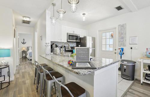 Boat Lovers Paradise Walk to Private Beach! - Foto 3