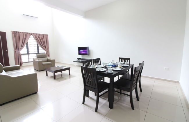 Kota Laksamana Comfortable Crowd by Step-In - Foto 8