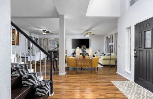 RARE FIND! Private Pool Hot Tub Spa Game Room Pool Heat Available Spring Special! - Foto 26