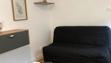 Superbe Appt avec cour et parking gratuit à 5min de la cité médiévale - Foto 5