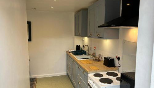 One bed and bathroom with kitchen for self catering Alness - Foto 4