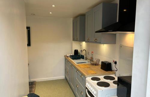One bed and bathroom with kitchen for self catering Alness - Foto 4