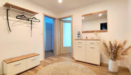 Bodensee Urban Living - Balkon & Parkplatz - Photo 2, Lobby or reception