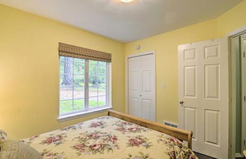 Anderson Island Retreat with Lakefront Deck and Canoe! - Foto 26