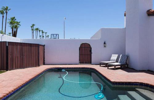 Spacious Arcadia Lite house w pool mtn views - Photo 38