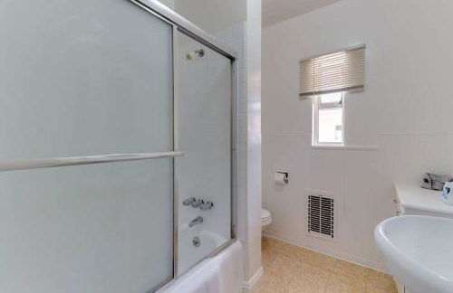 2 Bedroom Mid-Wilshire Charmer close to Downtown - Foto 6