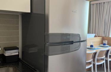 Arretado de bom ! A 250 m da praia de Boa Viagem, 3 km do aeroporto, próximo aos shoppings, com WI-FI 560 Mbps, coworking, piscina e academia - Foto 9