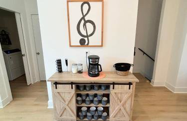 3BR Game Room Sleeps 10 Near Opry & Broadway - Foto 19