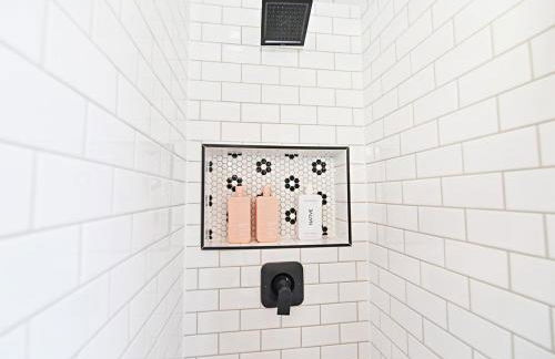 Lakefront Honeymoon Bay Studio Cottage - Foto 14