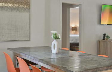 Communal Crashpad-City Card for local biz discounts - Foto 48