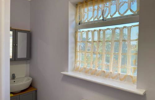 Semi Detached House in Aldershot - Foto 54