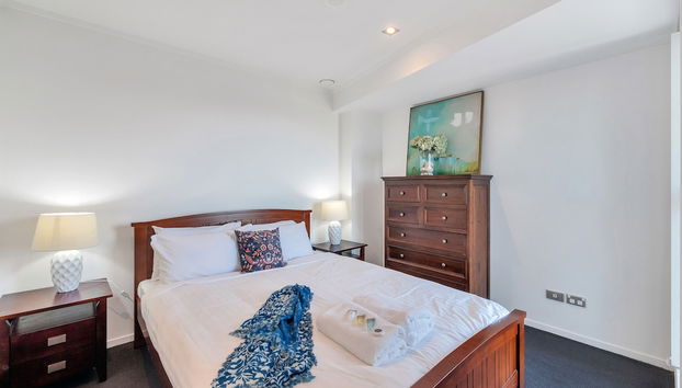 Spacious 2BR CBD Apartment Balcony - Foto 5, Habitación