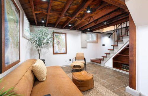 Charming Geneva Cottage Walk 4 Blks to Downtown - Foto 24