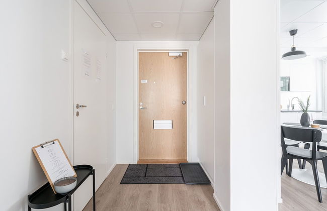 Spacious 1BR Apartment with Balcony in Downtown - Foto 3