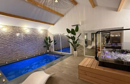 Maison privative avec piscine intérieure, spa, sauna, cinéma et billard - Foto 2