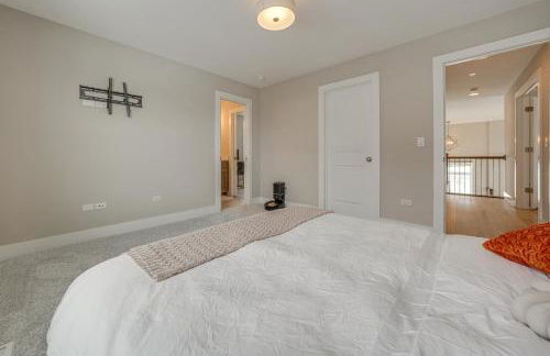 Bring the Family! Suburban Gem in Plainfield - Foto 20